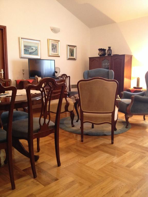Apartment Sara Pirovac Quarto foto